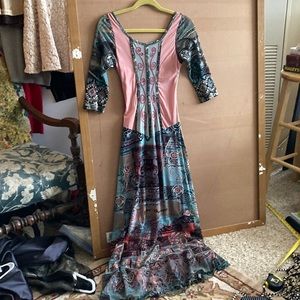 Save the Queen maxi dress